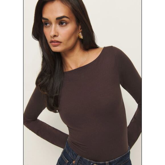 Reformation Women's Knit Top Tee Wifey Size M NWT - Picture 1 of 3